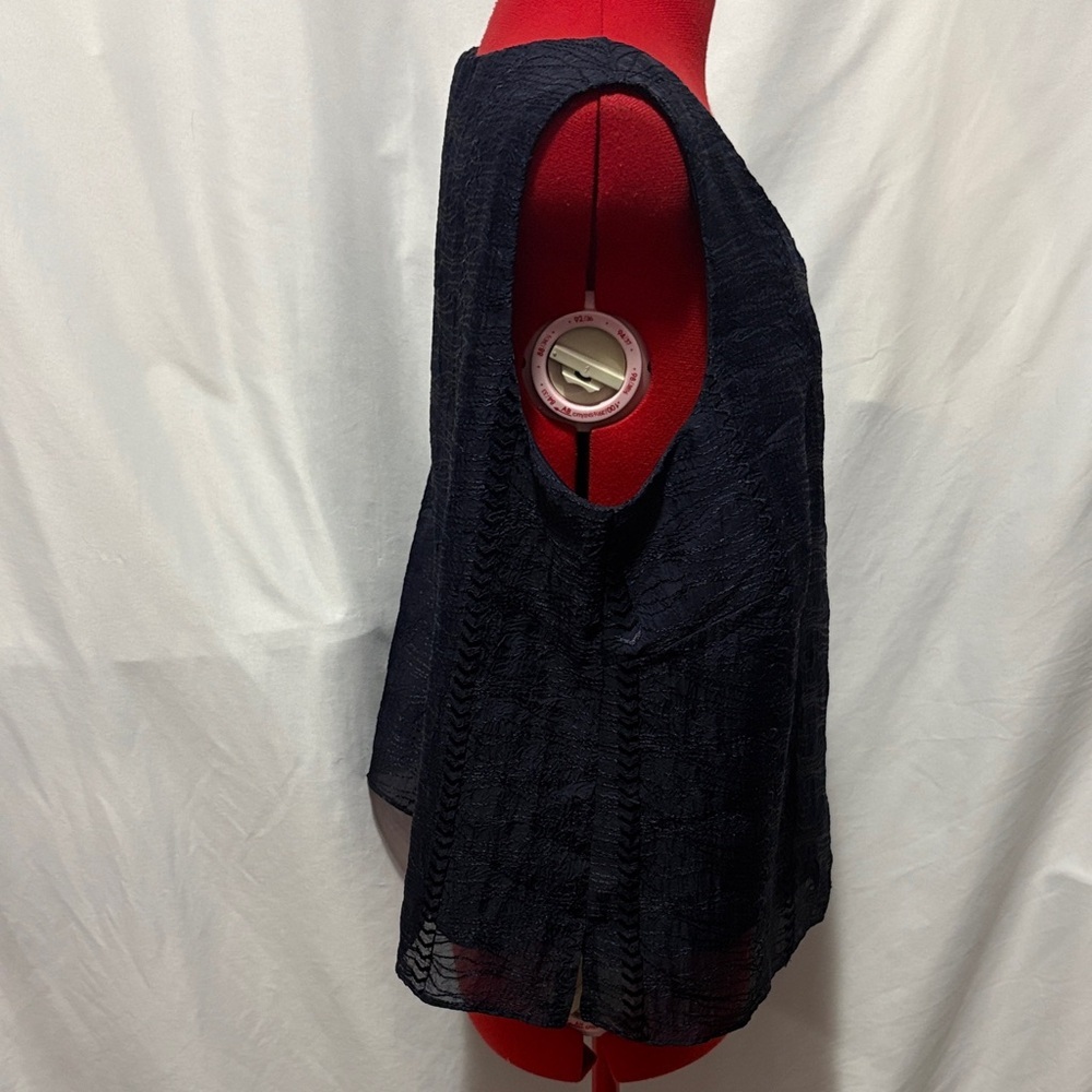 R & M Richards Navy Textured Tank Top - Picture 2 of 5